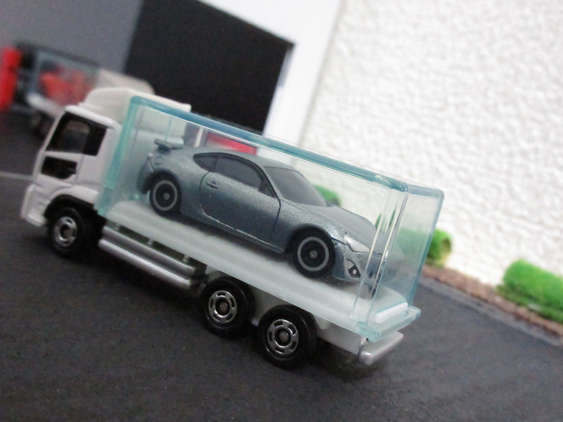 カスタムトミカ】86運搬車: おひっこししました。