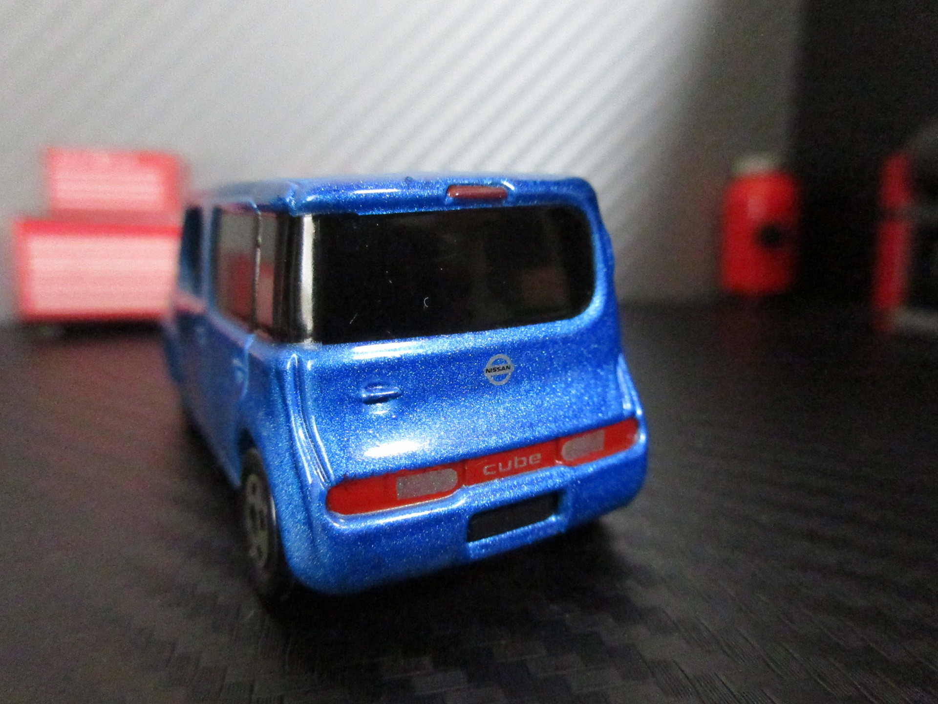 トミカのカラーサンプル【Cube】: おひっこししました。