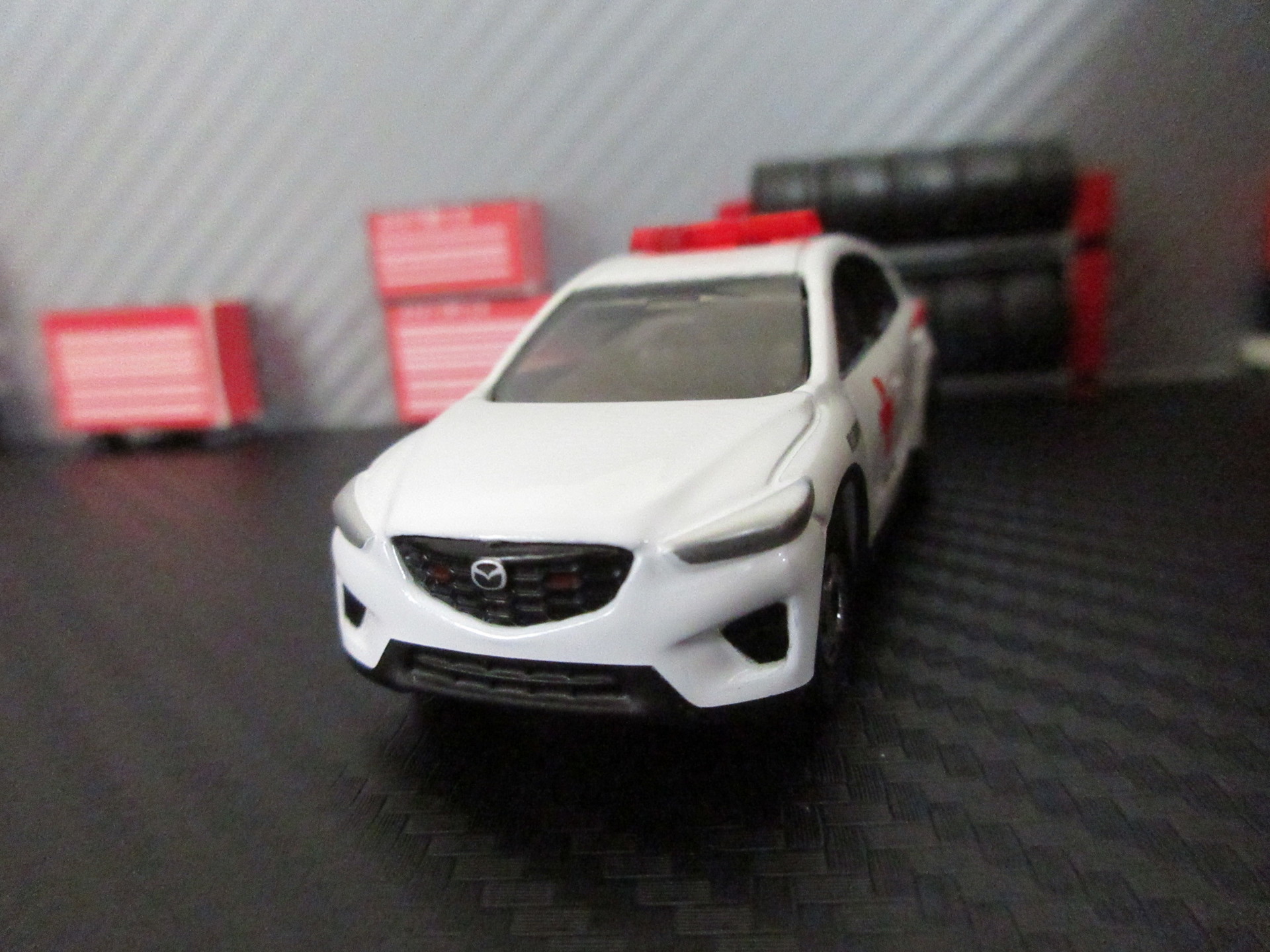血液運搬車【CX-5】: おひっこししました。